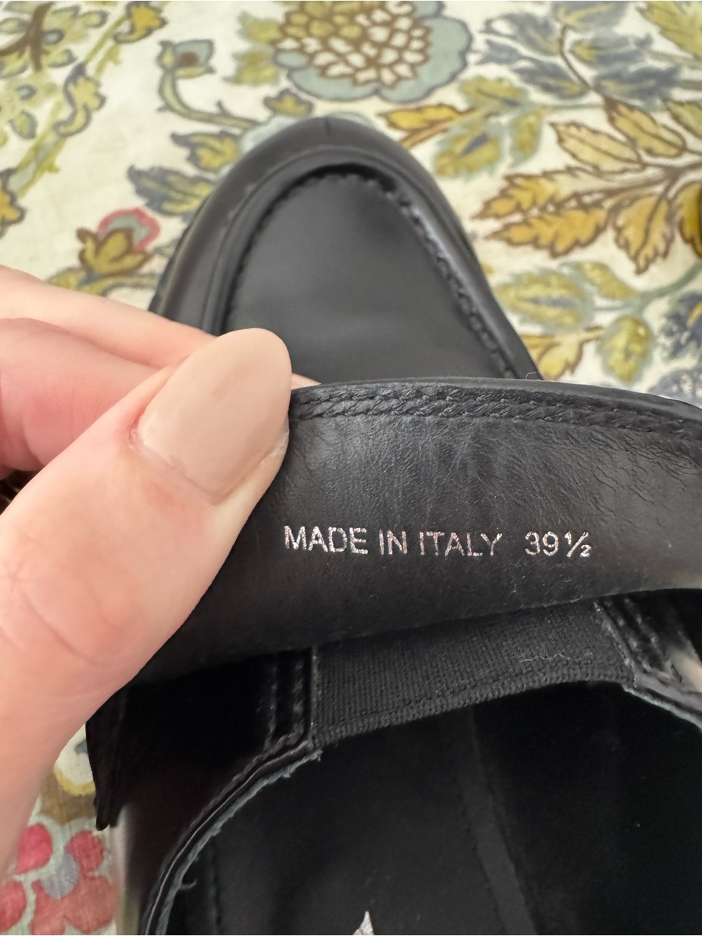 Black Prada loafers - Picture 10 of 10